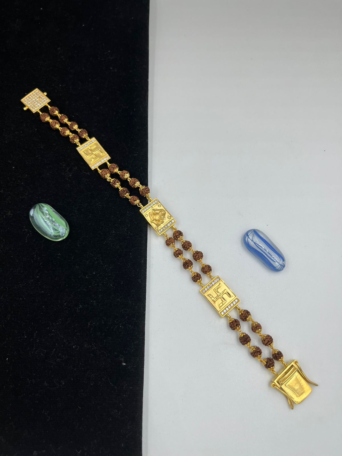 22 Karat Gold Rudraksh Bracelet - BrMs25568 - US$ 1,774 - 22k gold bracelet  is designed with beaded Rudraksha beads with half Gold balls at the sides  of each
