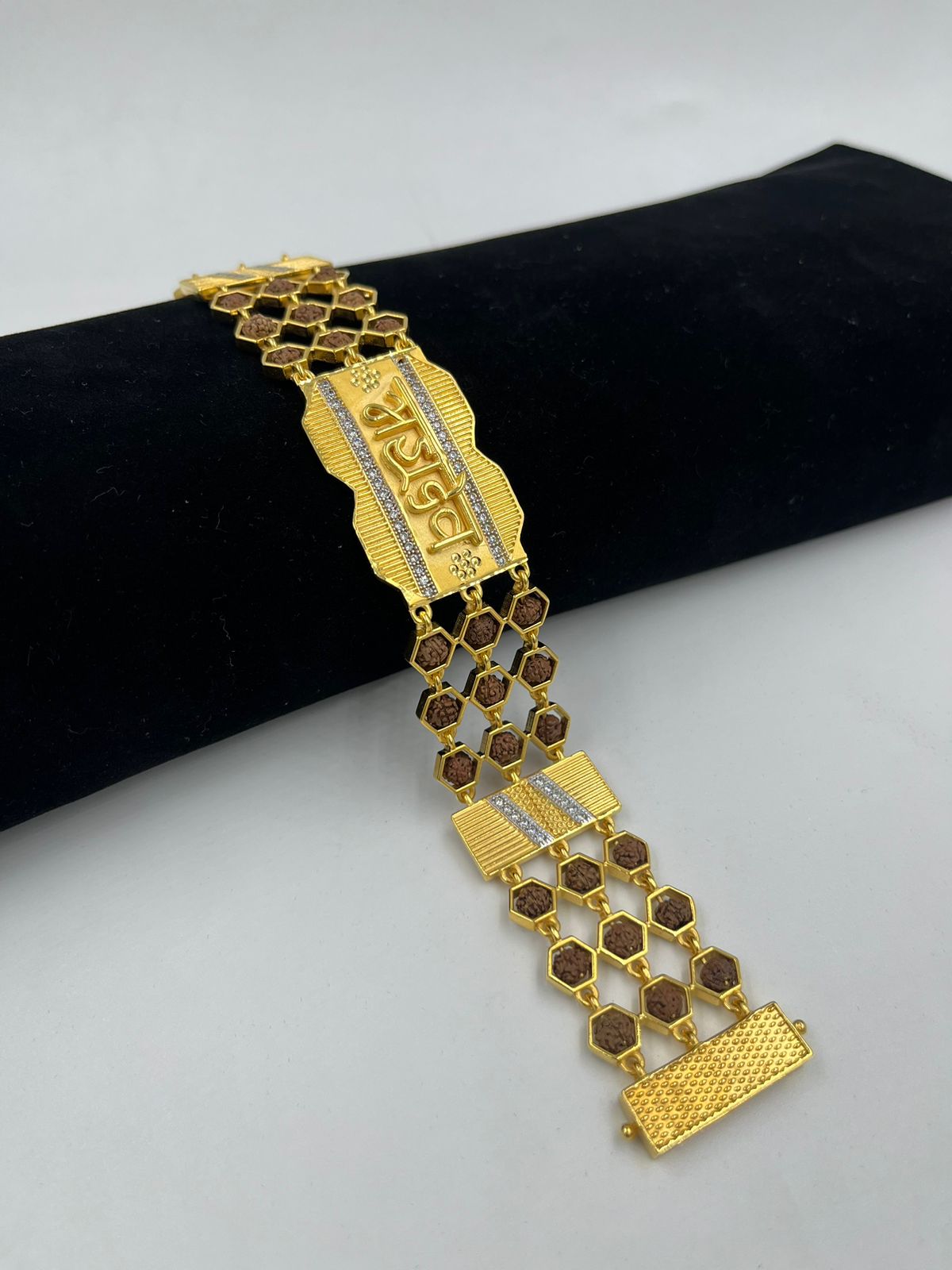 Mahadev Kada/Bracelet With Trishul Damru, (SILVER and GOLD PLATED) - Aurra  Stores