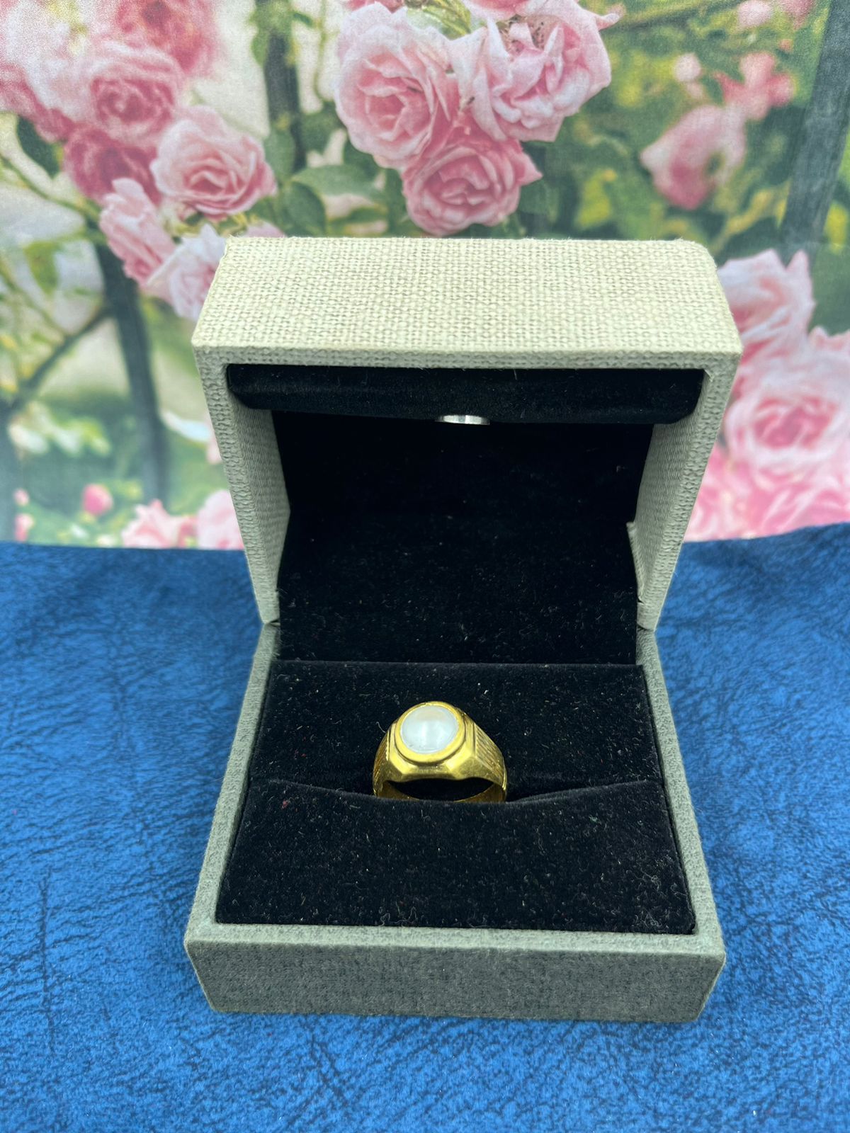 Divya Shakti 10.25-10.50 Carat Pearl Moti Gemstone Silver Plain Design Ring  For Men & Women|Amazon.com