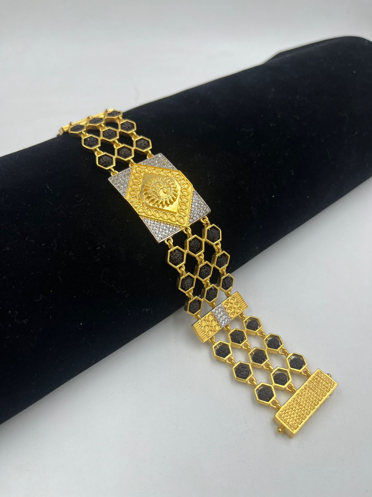 Unique Design Premium-grade Quality Black & Rose Gold Bracelet For Men -  Style C088 – Soni Fashion®