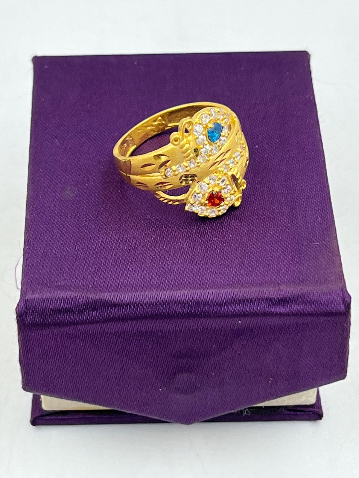Antique Victorian French 18K Gold Ring Old Mine Cut Diamonds Eagle - Ruby  Lane