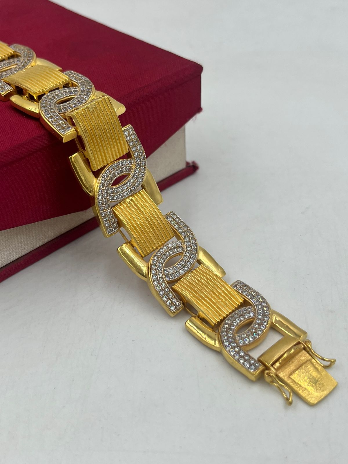 1 Gram Gold Plated Superior Quality Sparkling Design Bracelet for Men -  Style C570 – Soni Fashion®