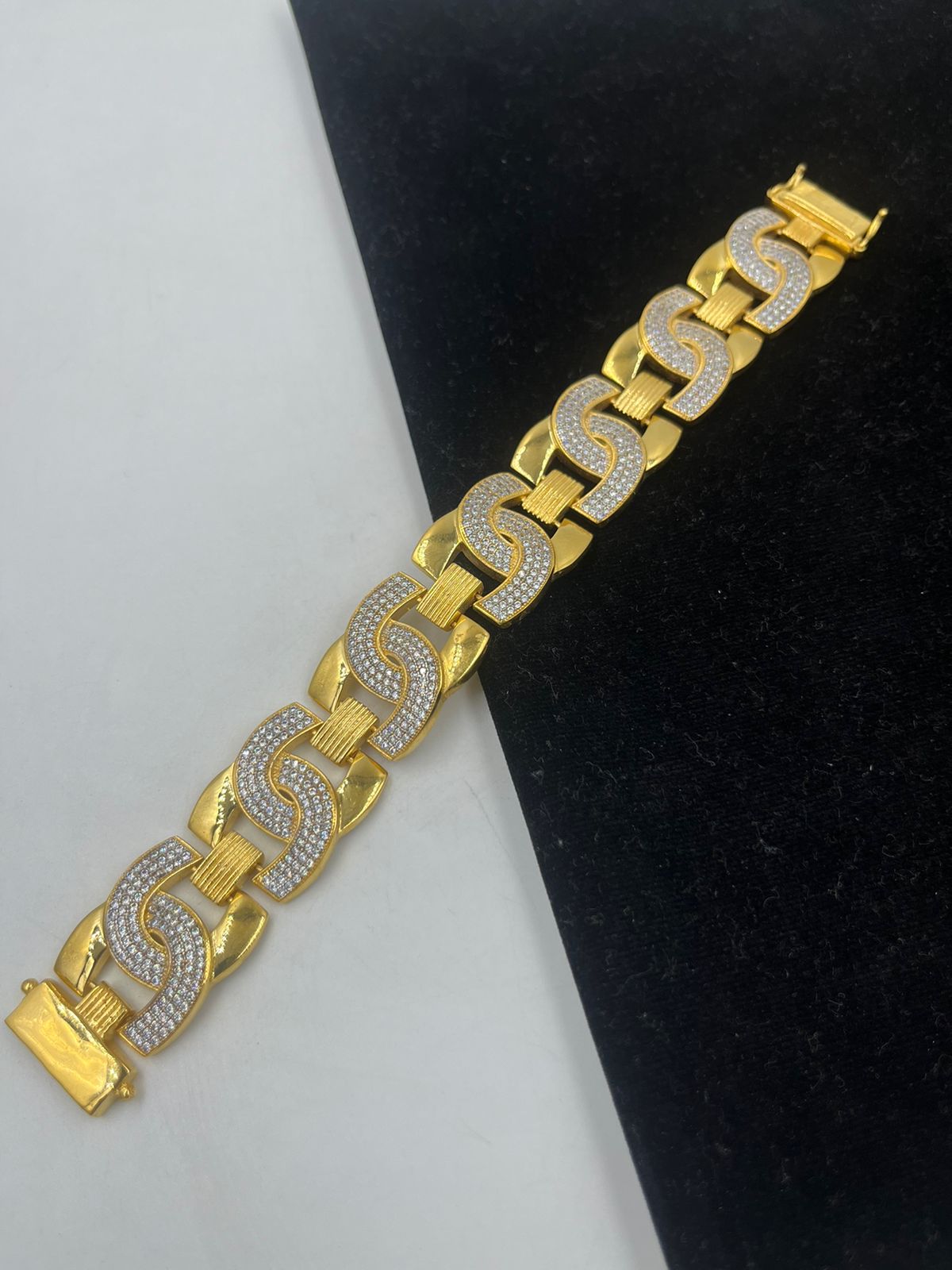 1 Gram Gold Plated Sophisticated Design Best Quality Bracelet for Men -  Style C501 – Soni Fashion®